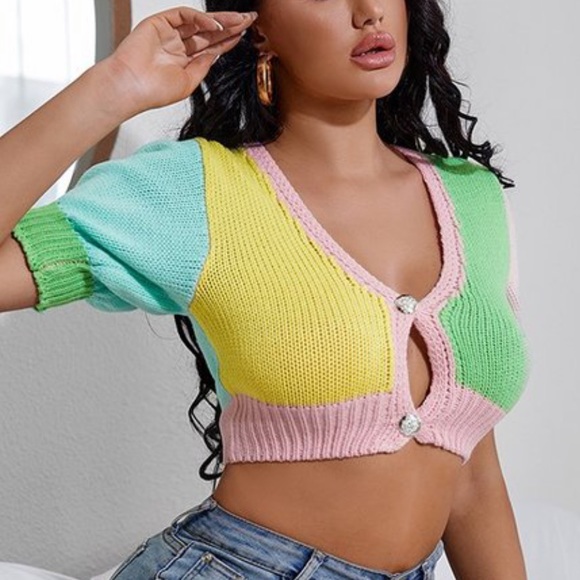COLOR BLOCK TOP! - Picture 7 of 10